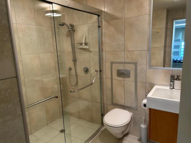 Taupo Vista - Taupo Apartment Экстерьер фото